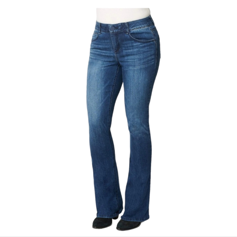 NWT Wit & Wisdom "Ab"solution Itty Bitty Boot light blue jeans size 4